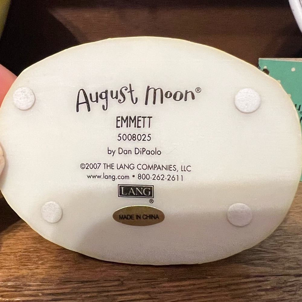 August Moon® MOONBEAMS- by Dan DiPaolo- Easter Bunny - Emmett 🐇 - Picture 5 of 12